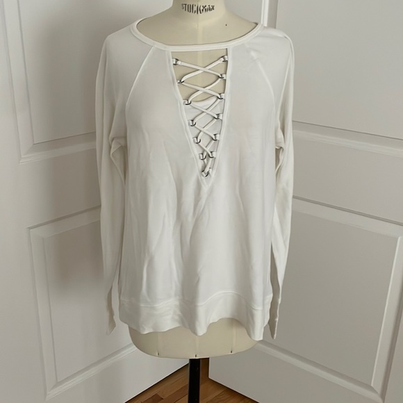 Cable & Gauge white large shirt. - Picture 1 of 6